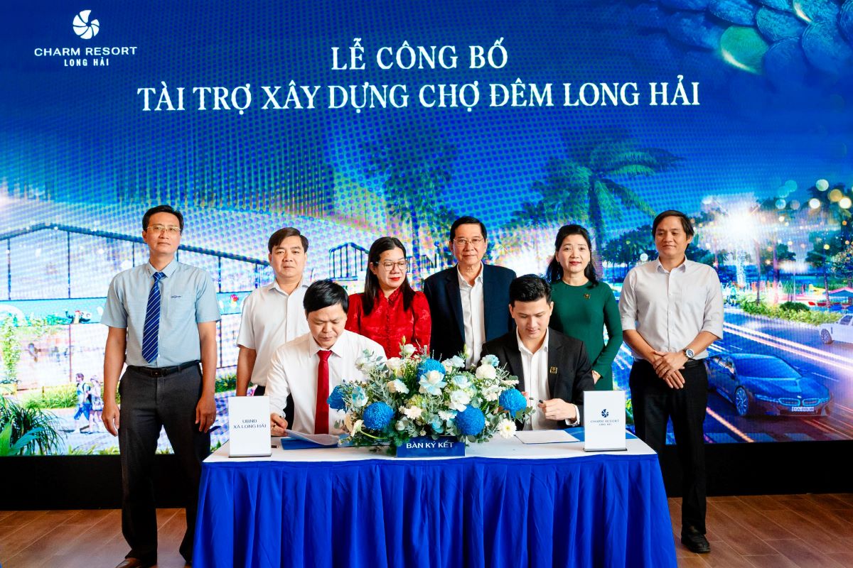 KÝ KẾT HỢP TÁC XÂY DỰNG CHỢ ĐÊM LONG HẢI